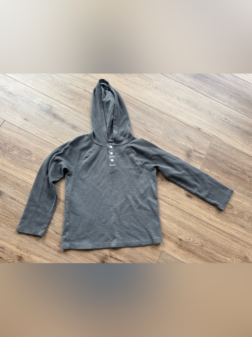 boys gray Cat & Jack pull over hoodie - S (6/7)